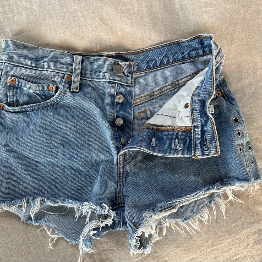Levi’s 501 shorts